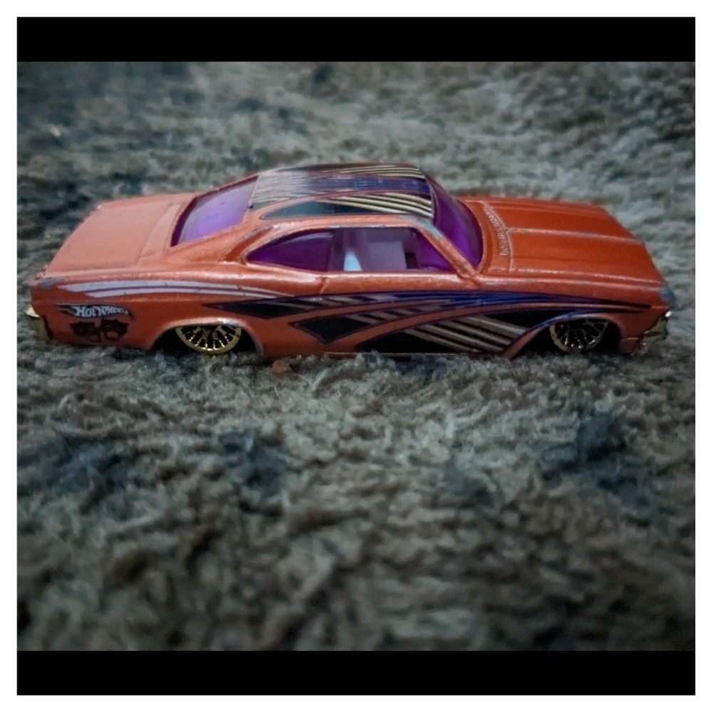 Vintage 90’s 1996 Hotwheels 65’ Chevy Impala Lowrider Pinstripes Rare Us…